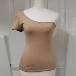 Trendy, fashionable top